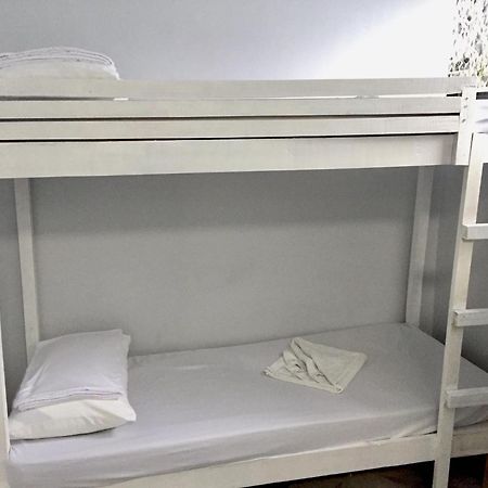 Ziet Hotel Mambajao Ruang foto